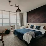 Baya Hotel 3*