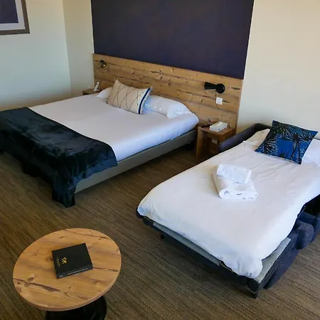 Baya Hotel 3*