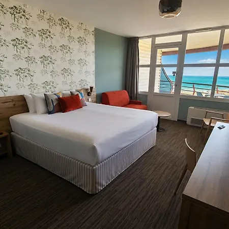 Baya Hotel 3*